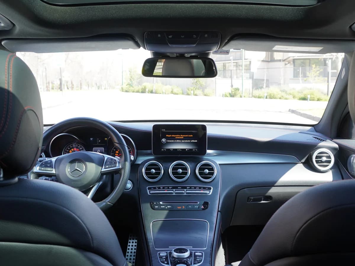 Mercedes Benz GLC 43 Amg 3.0 AT 4Matic año 2018 - Imagen 25