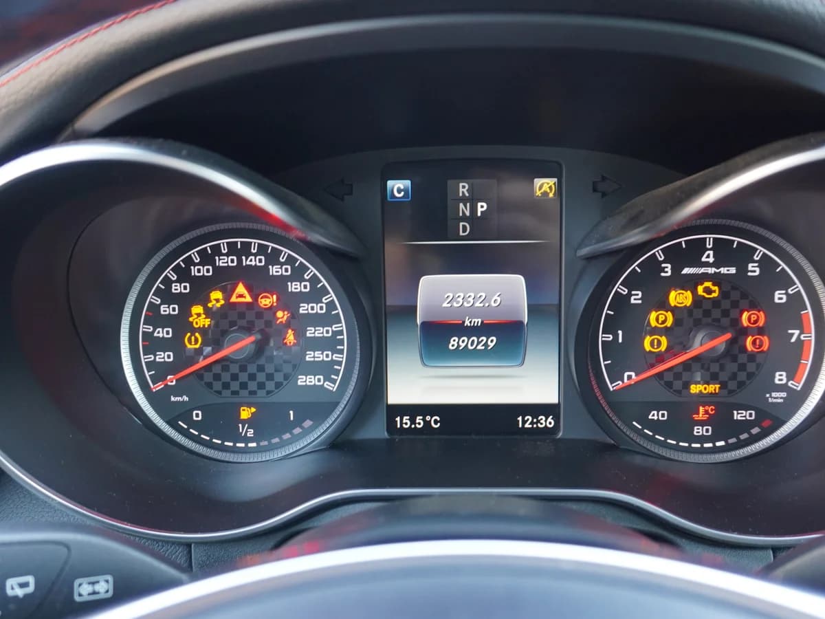 Mercedes Benz GLC 43 Amg 3.0 AT 4Matic año 2018 - Imagen 28