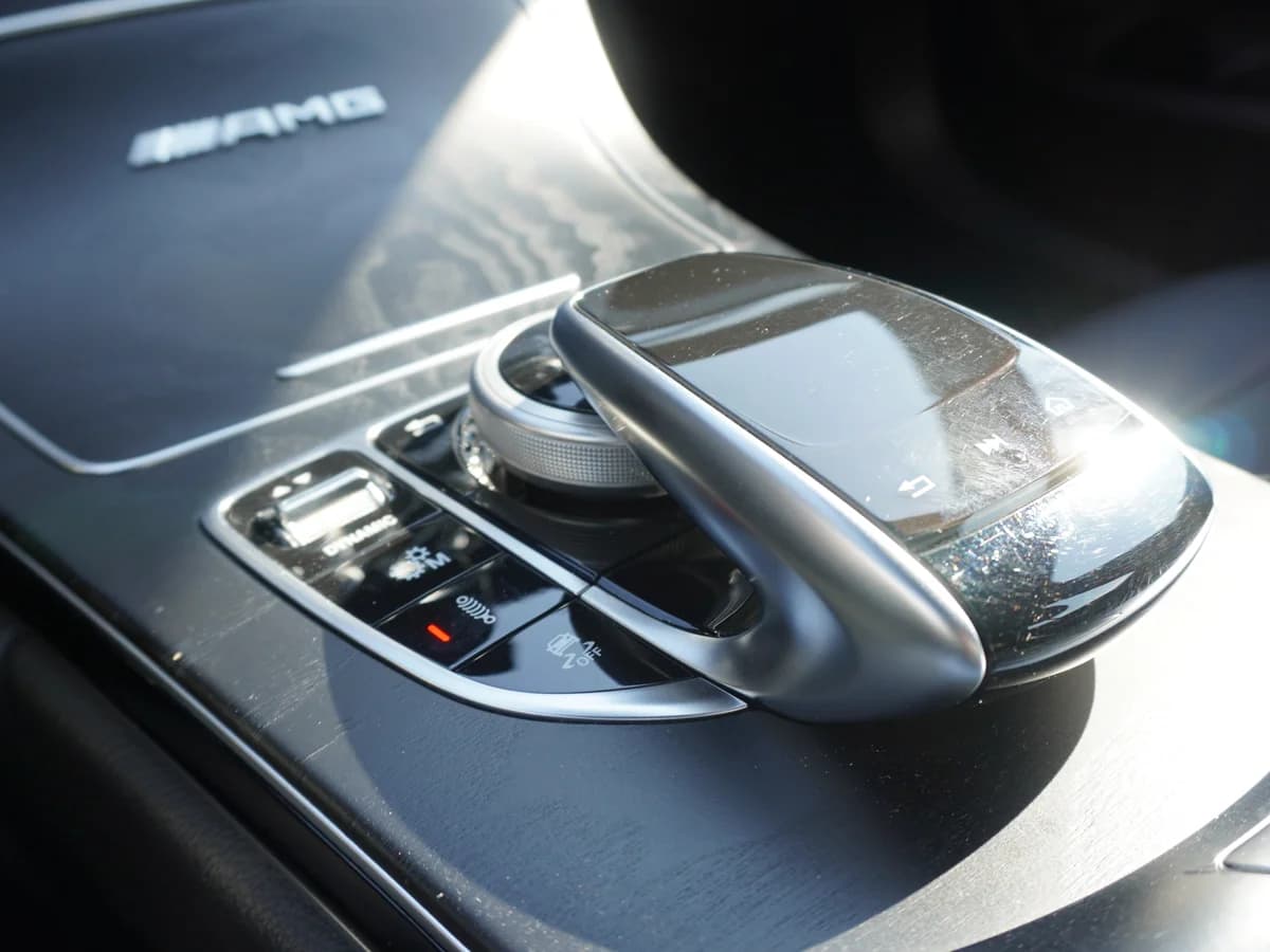 Mercedes Benz C63 AMG 4.0 Twin Turbo - Imagen 30