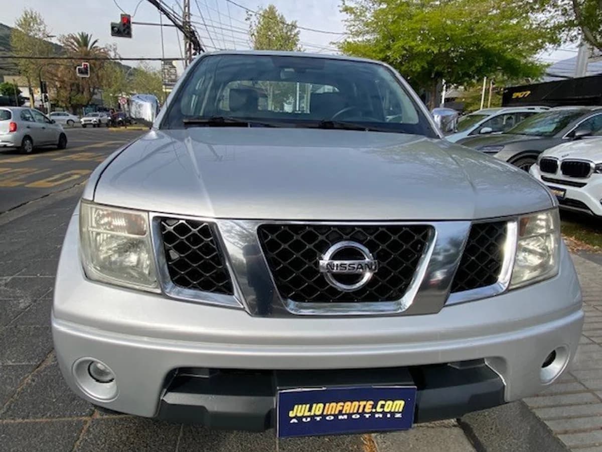 NISSAN NAVARA Lux 4x4 2.5 AT 2015 - Imagen 10