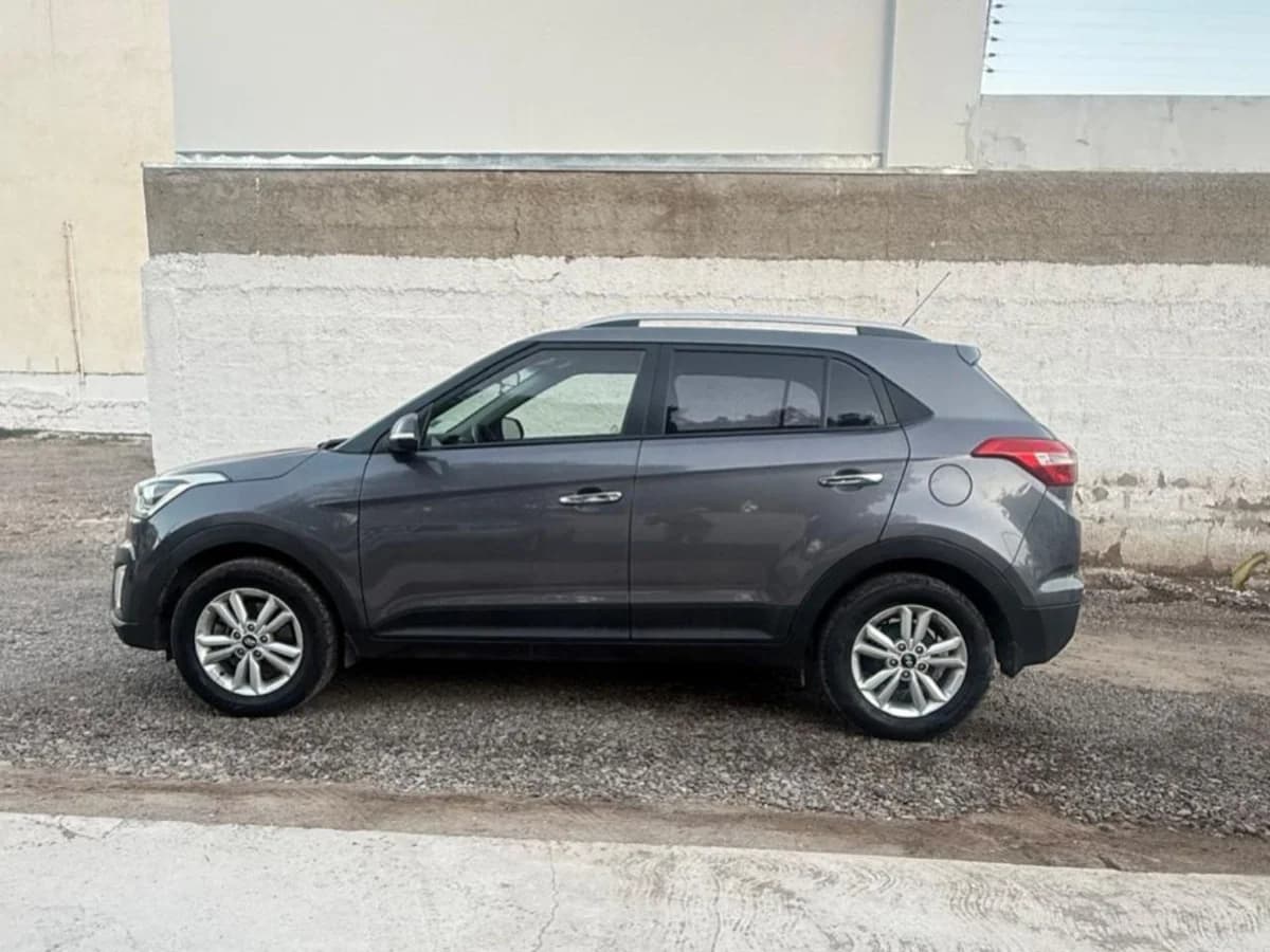 HYUNDAI Creta 1.6 GLS 2017 - Imagen 4