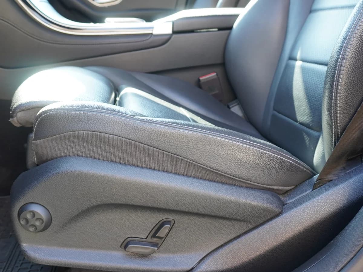 Mercedes Benz GLC 200 - Imagen 32
