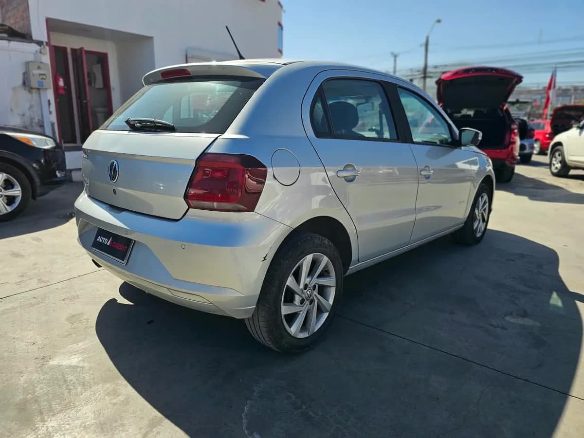 VOLKSWAGEN GOL HIGHLINE 1.6 2022 - Imagen 2