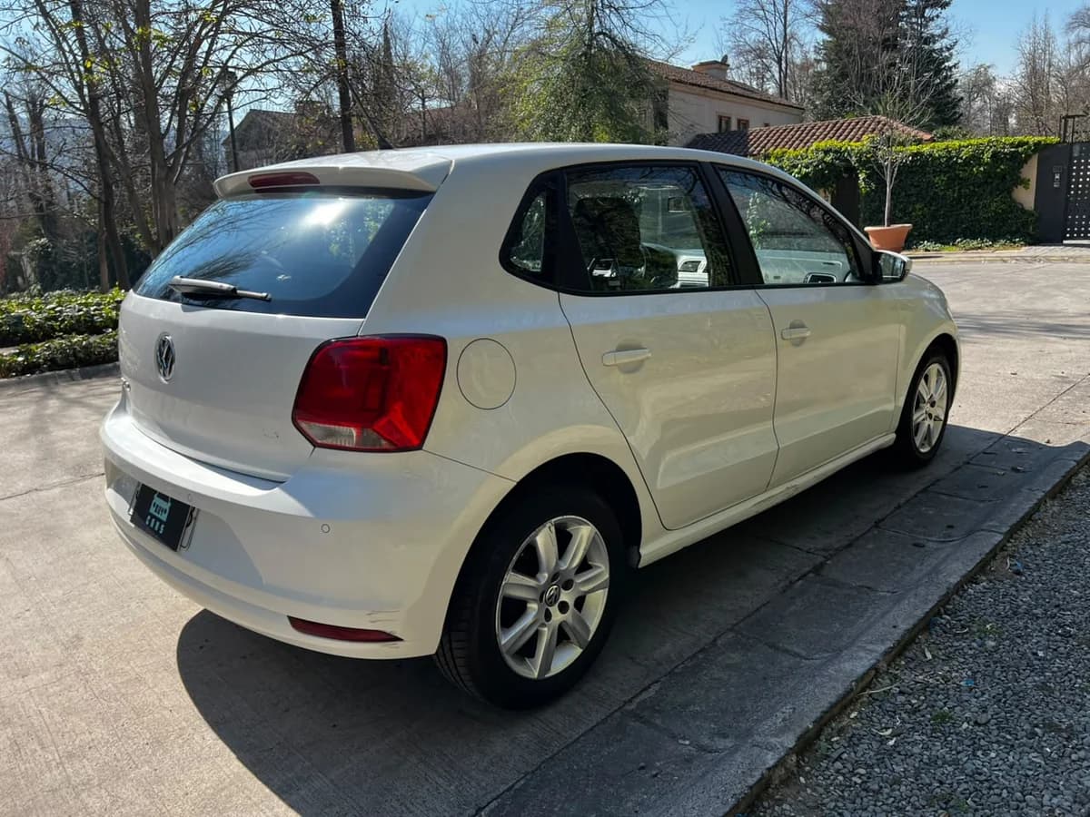 VOLKSWAGEN POLO HB 1.6L AT HIGHLINE 4X2 5P AÑO 2017 - Imagen 10