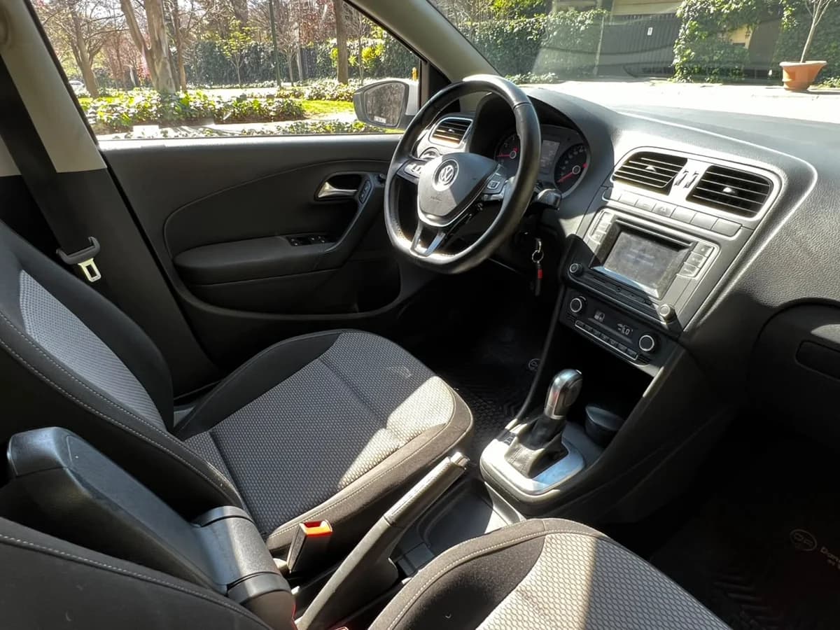 VOLKSWAGEN POLO HB 1.6L AT HIGHLINE 4X2 5P AÑO 2017 - Imagen 13