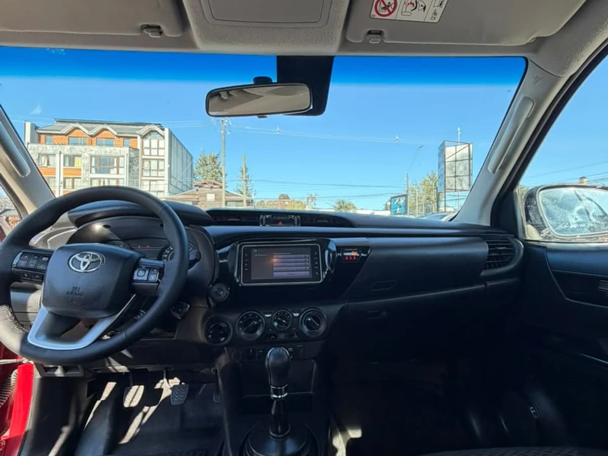 TOYOTA Hilux Dx 4X4 2.4 2021 - Imagen 14