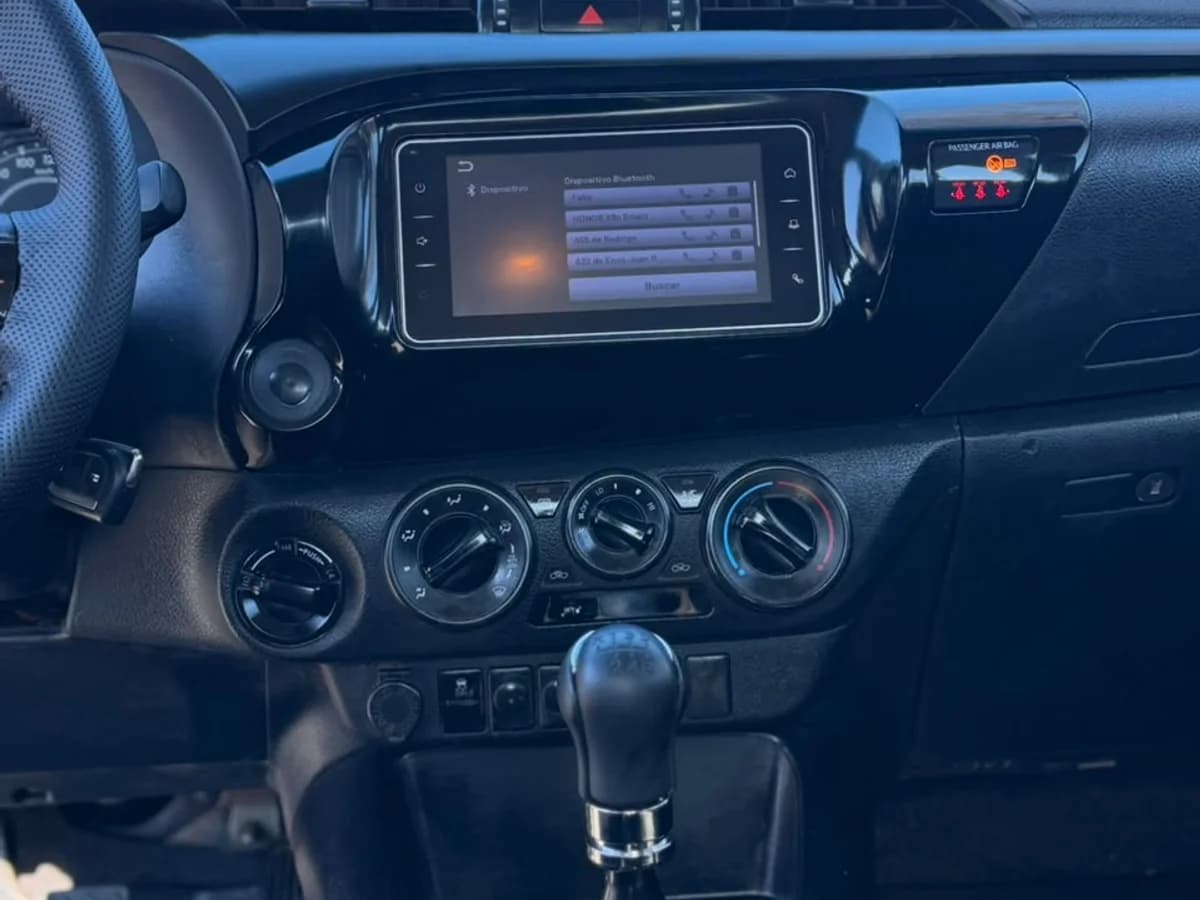 TOYOTA Hilux Dx 4X4 2.4 2021 - Imagen 15