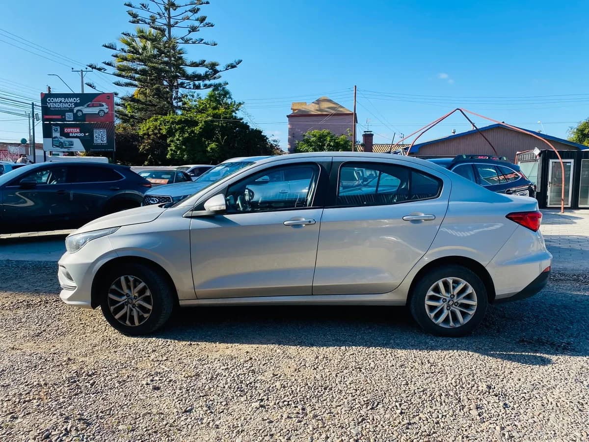 FIAT CRONOS DRIVE 1.8 AUTOMATICA 2023 - Imagen 7