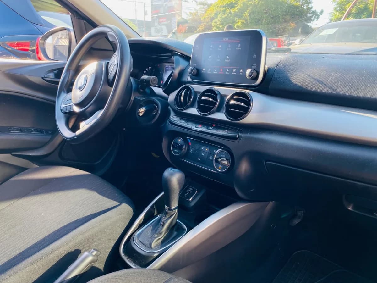 FIAT CRONOS DRIVE 1.8 AUTOMATICA 2023 - Imagen 8