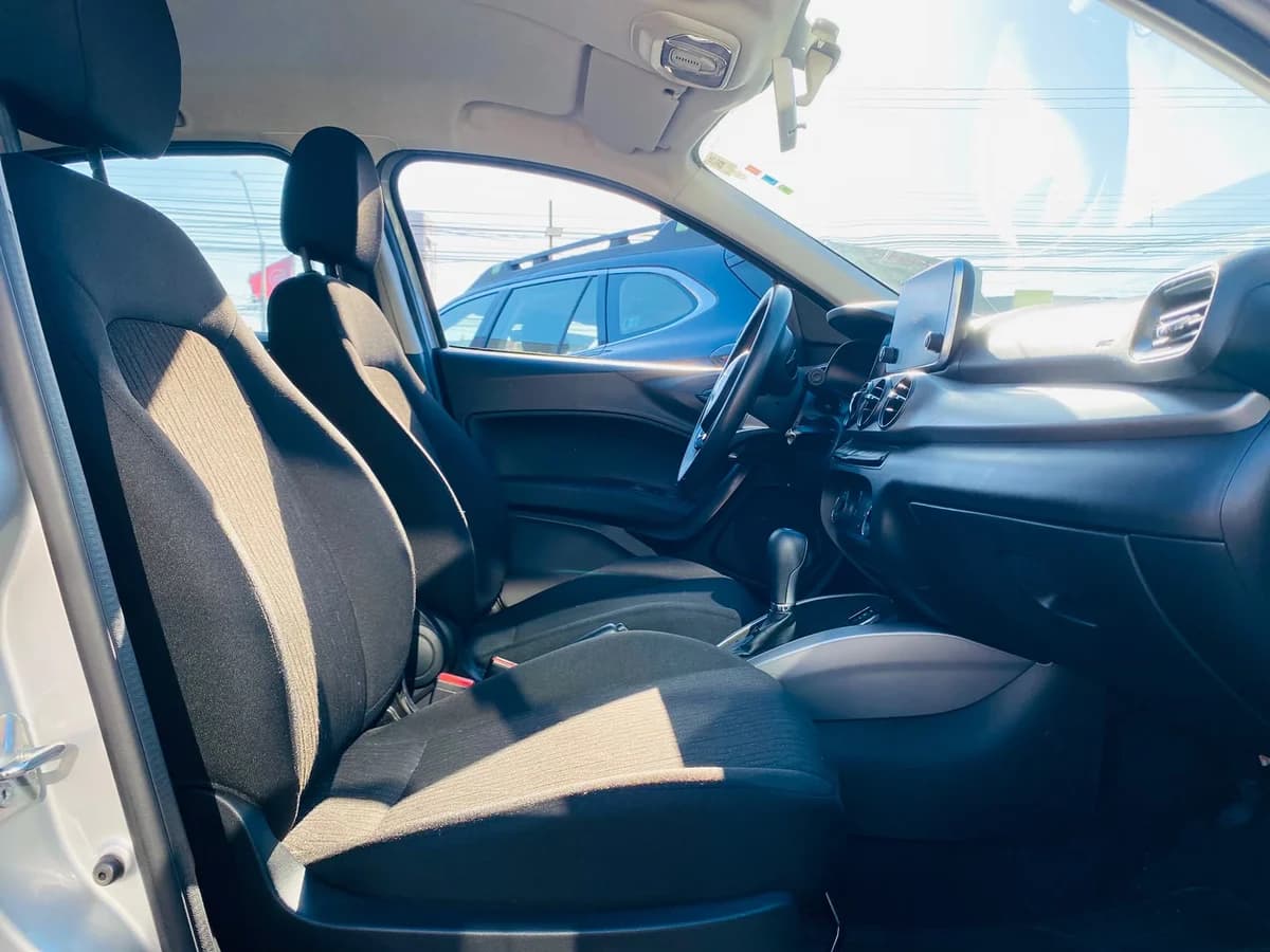 FIAT CRONOS DRIVE 1.8 AUTOMATICA 2023 - Imagen 9