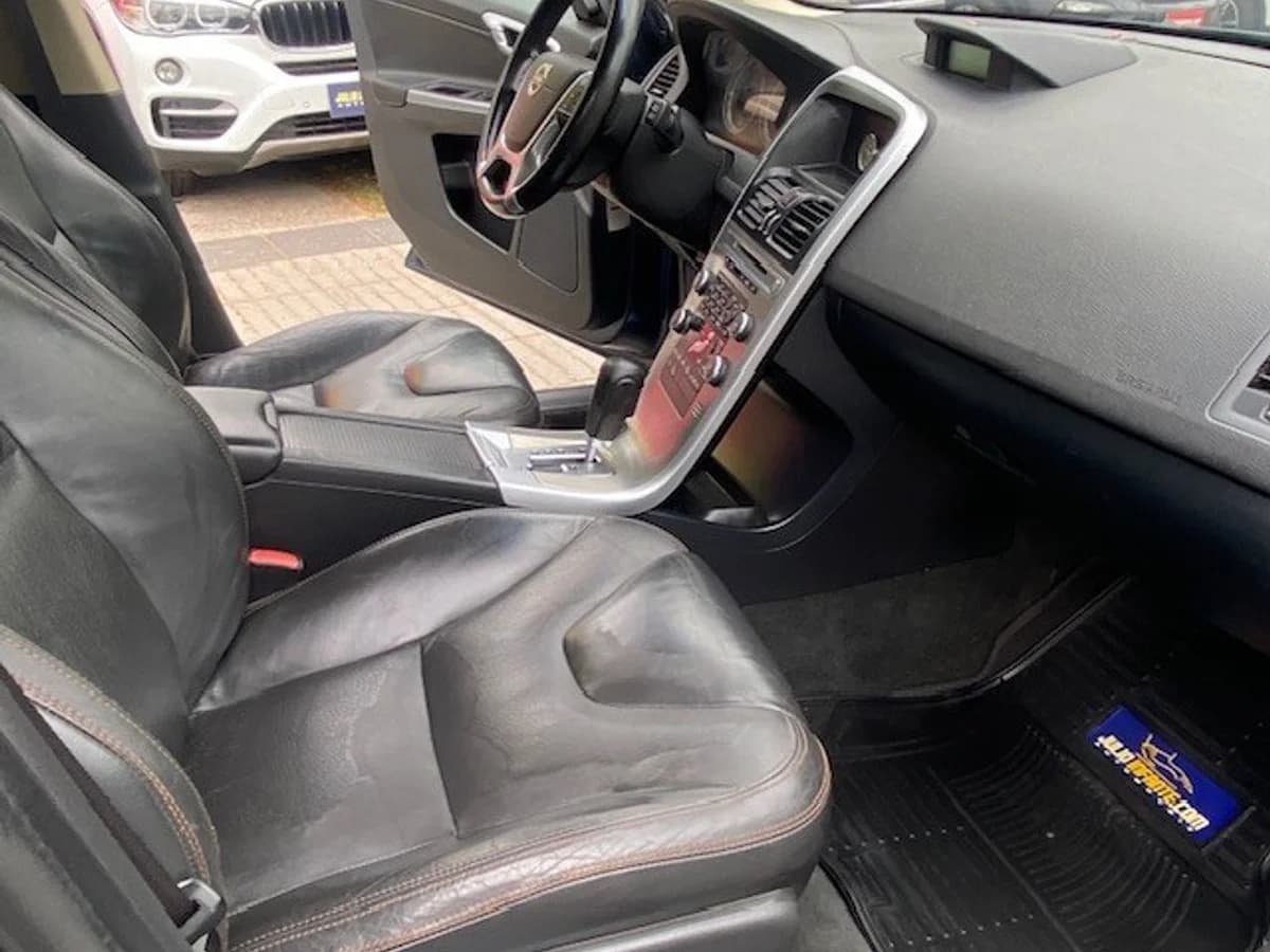 VOLVO XC60 T6 Plus 4x4 2010 - Imagen 19