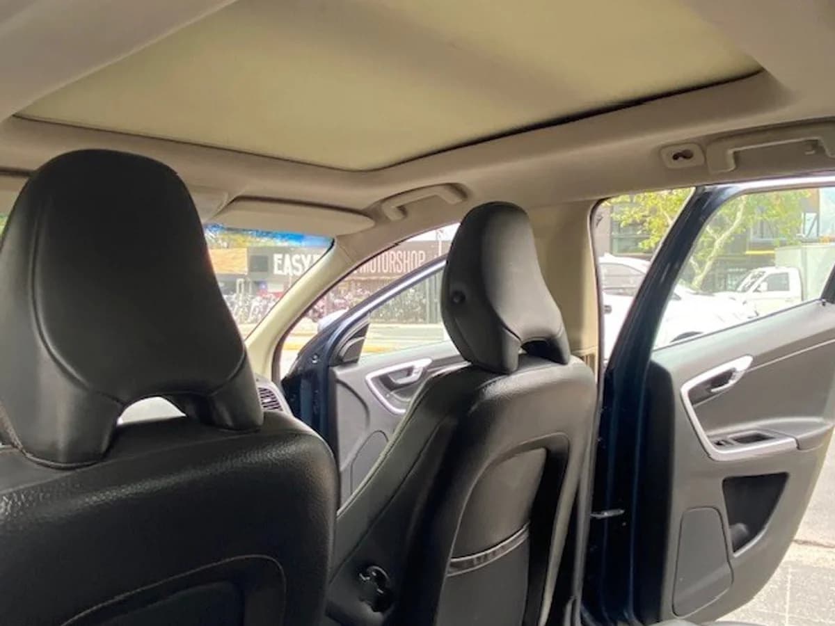 VOLVO XC60 T6 Plus 4x4 2010 - Imagen 25
