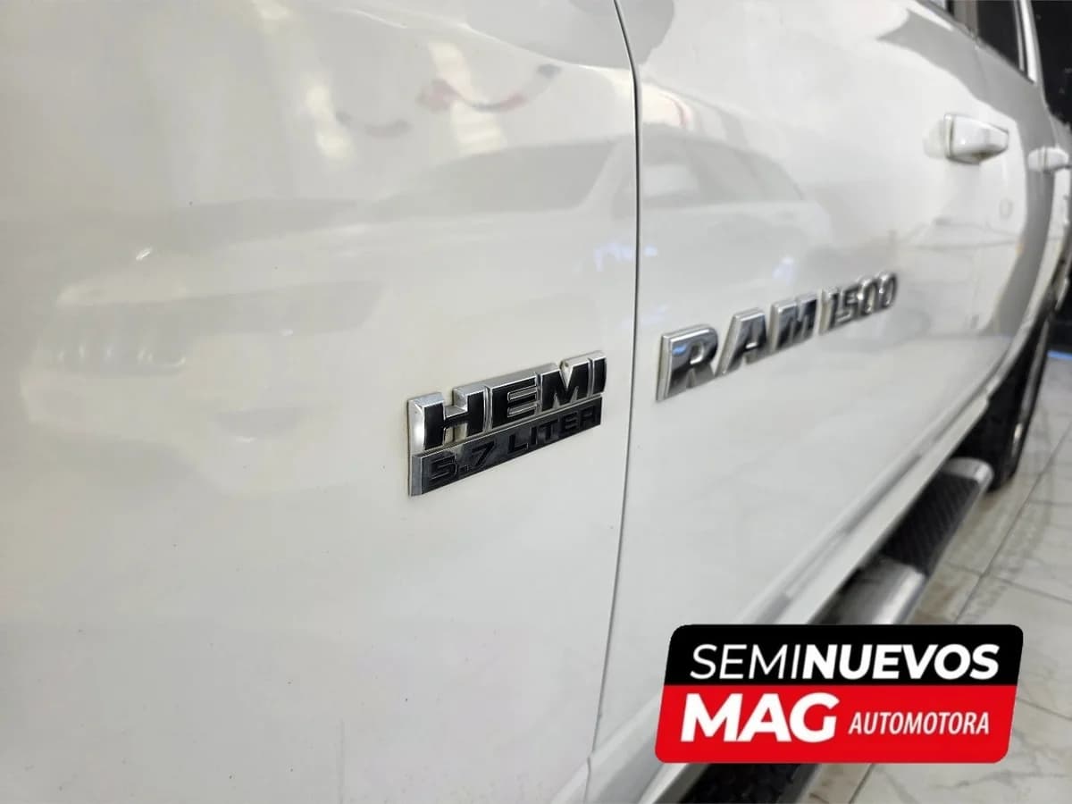 DODGE NEW RAM 1500 SPORT 4X4 5.7 AUT 4WD HEMI AT 4P 2012 - Imagen 3