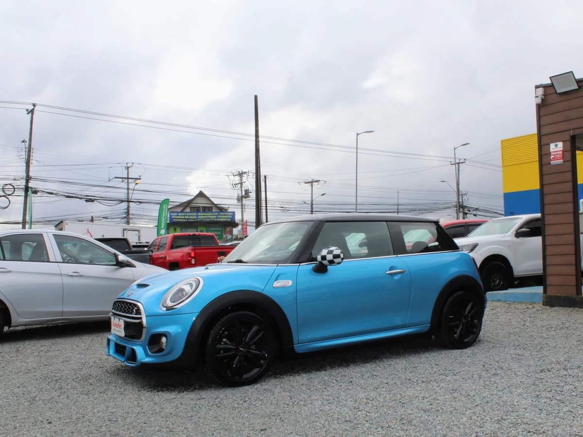 MINI Cooper S 2.0 2019 - Imagen 1