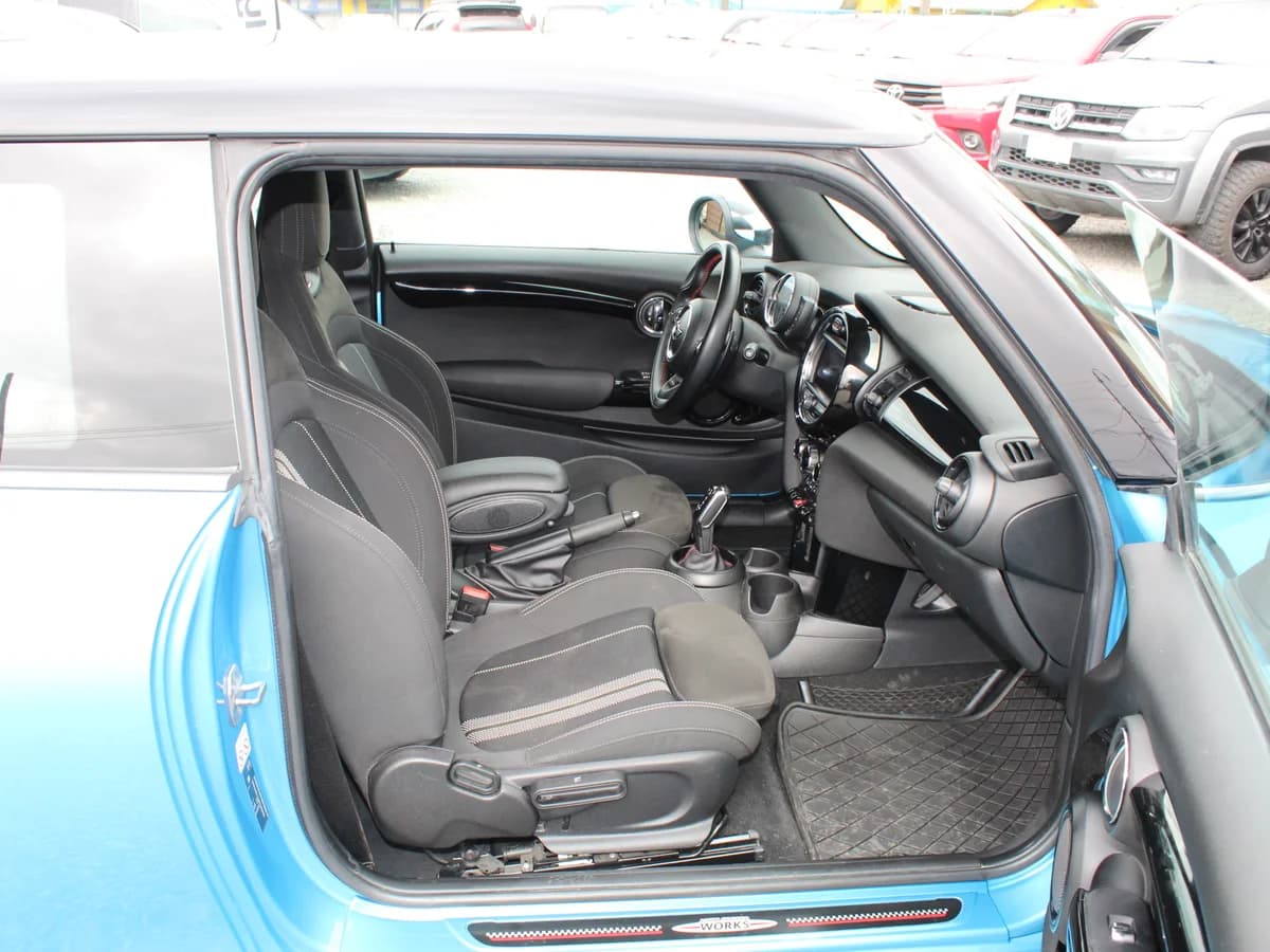 MINI Cooper S 2.0 2019 - Imagen 6