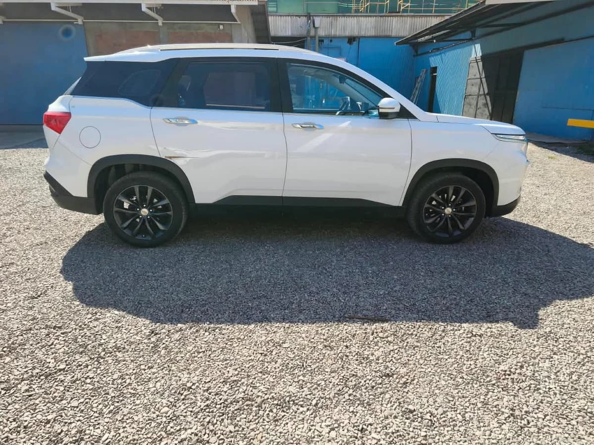 CHEVROLET Captiva 1.5 MT6 4X2 2023 - Imagen 3