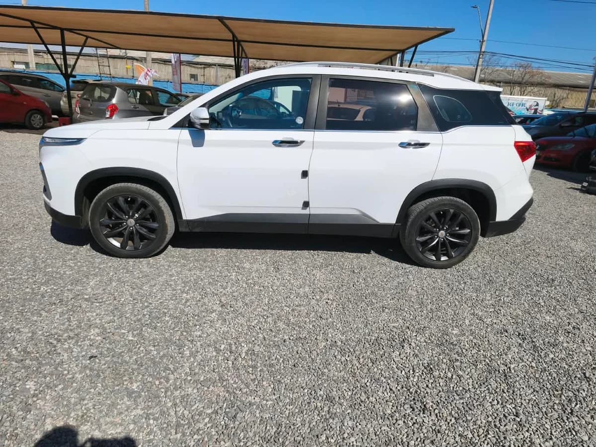 CHEVROLET Captiva 1.5 MT6 4X2 2023 - Imagen 5