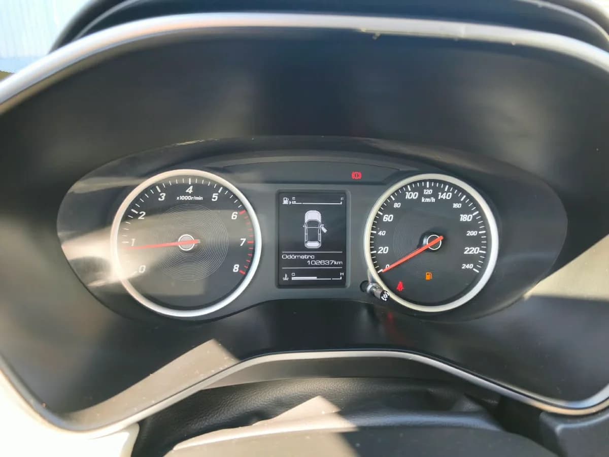 CHEVROLET Captiva 1.5 MT6 4X2 2023 - Imagen 12