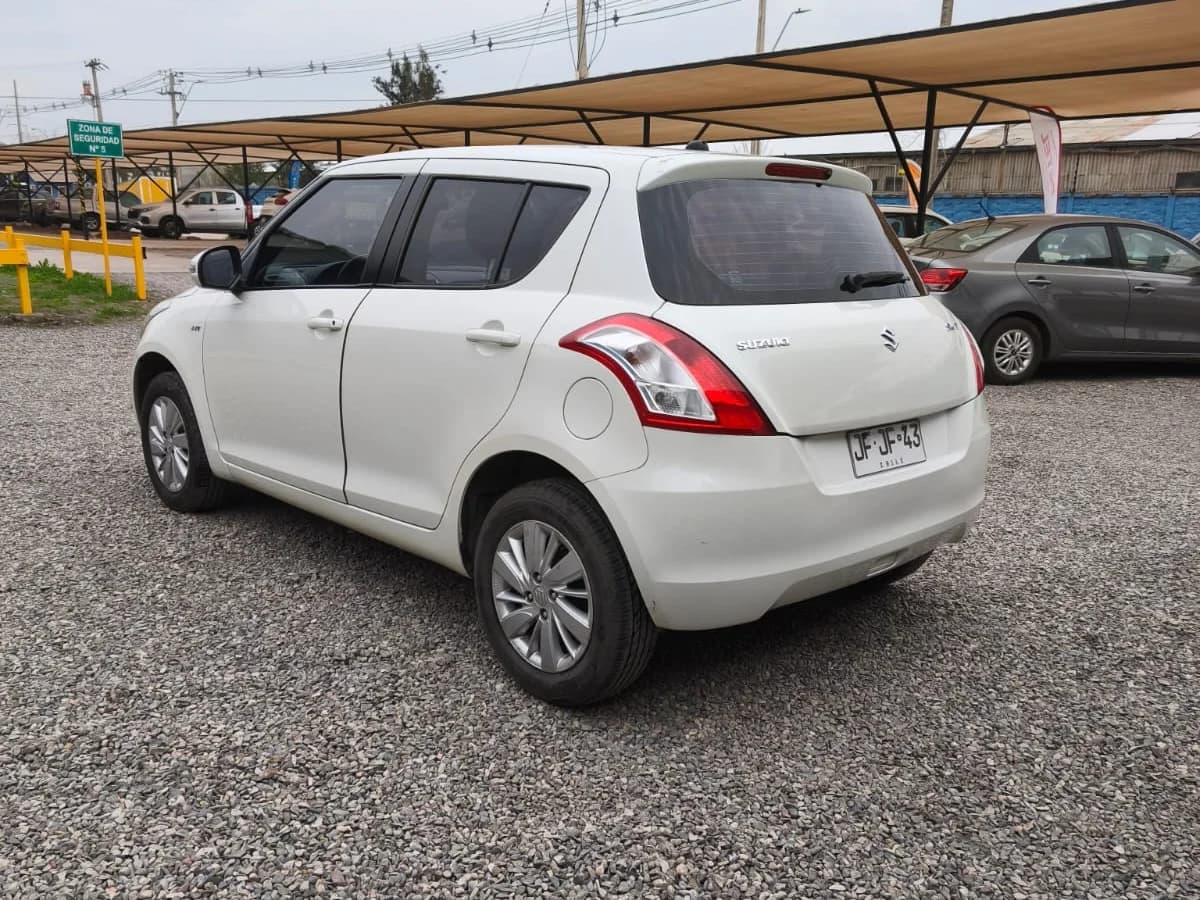 SUZUKI Swift 1.2 GL SPORT 4X2 HB AC MT 5P 2017 - Imagen 5