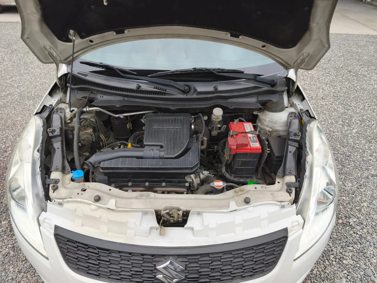 SUZUKI Swift 1.2 GL SPORT 4X2 HB AC MT 5P 2017 - Imagen 13