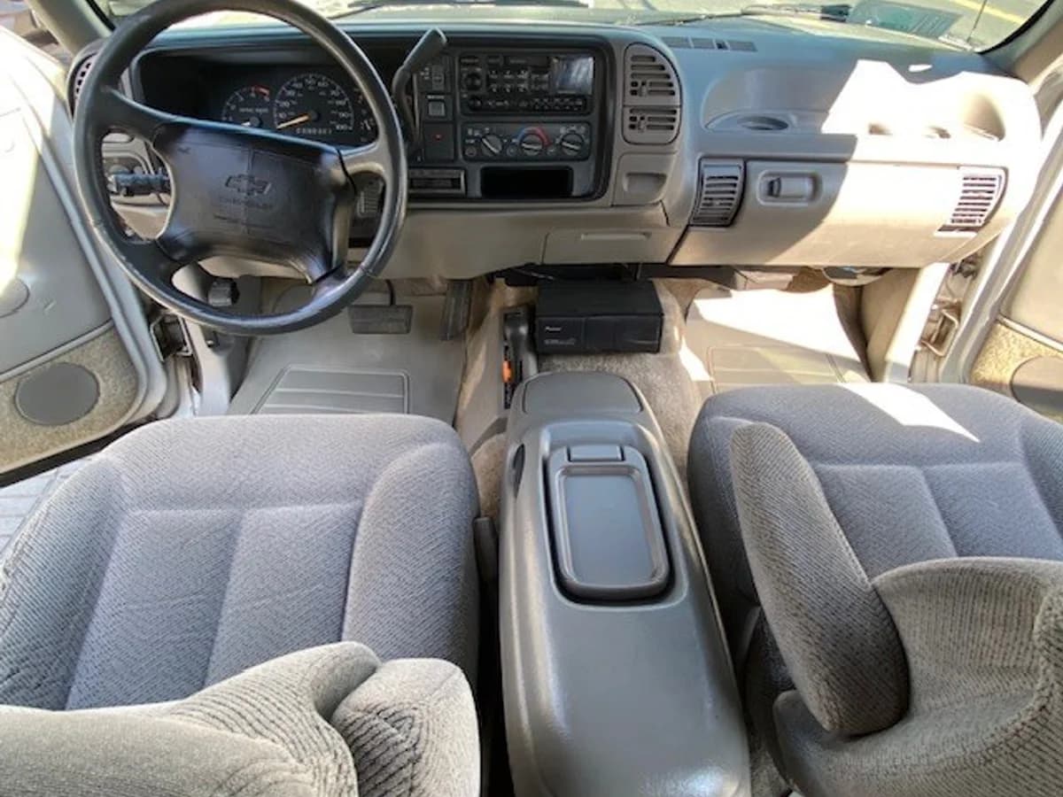 CHEVROLET TAHOE 5.7 V8 350 1995 - Imagen 18