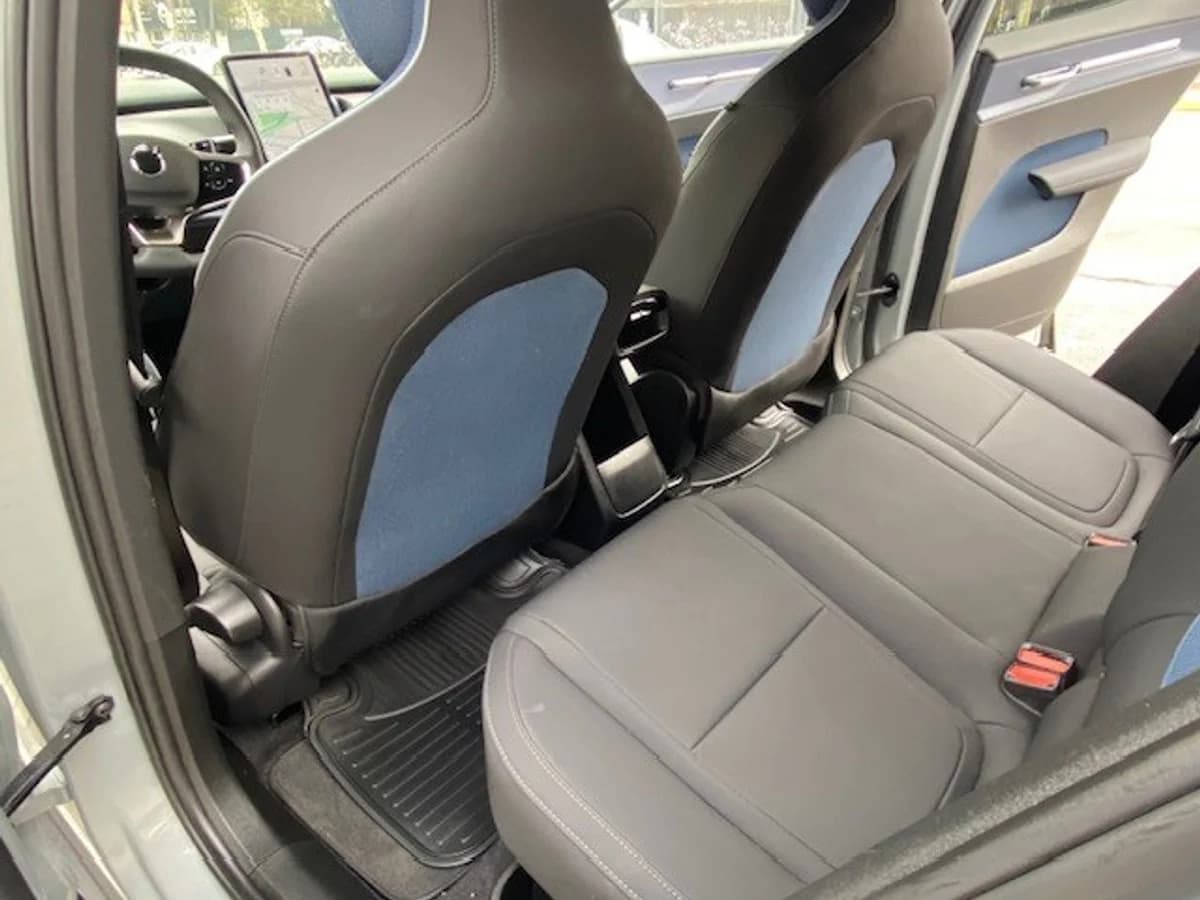 VOLVO EX30 Core 2.0 AT 2025 - Imagen 16