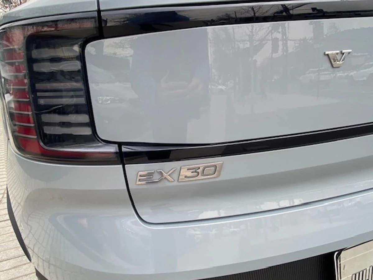VOLVO EX30 Core 2.0 AT 2025 - Imagen 9