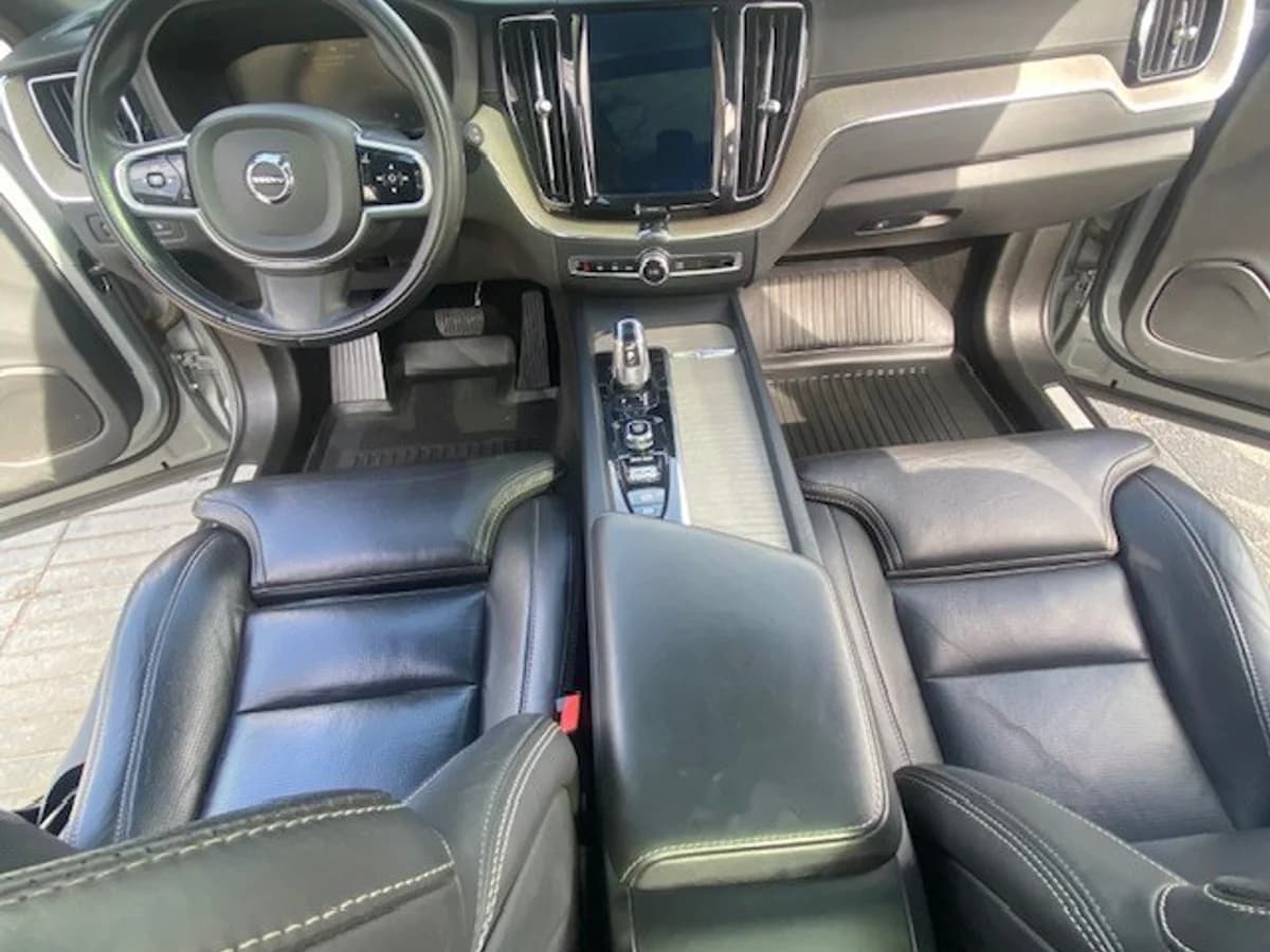 VOLVO XC60 T8 R Awd Recharge 2020 - Imagen 18
