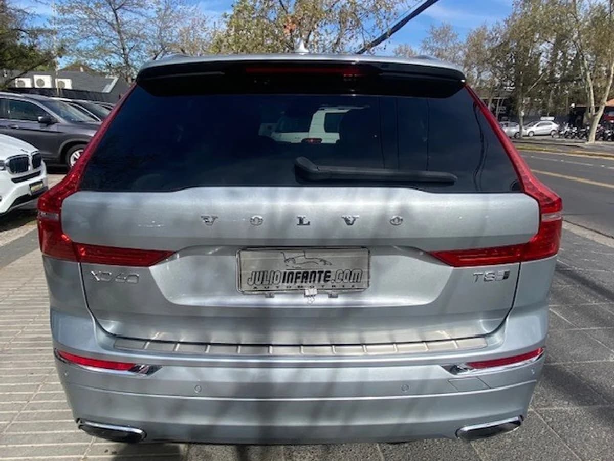 VOLVO XC60 T8 R Awd Recharge 2020 - Imagen 8