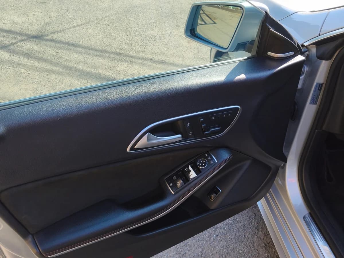 MERCEDES BENZ CLA 45 AMG 4X4 AT 4P 2016 - Imagen 14