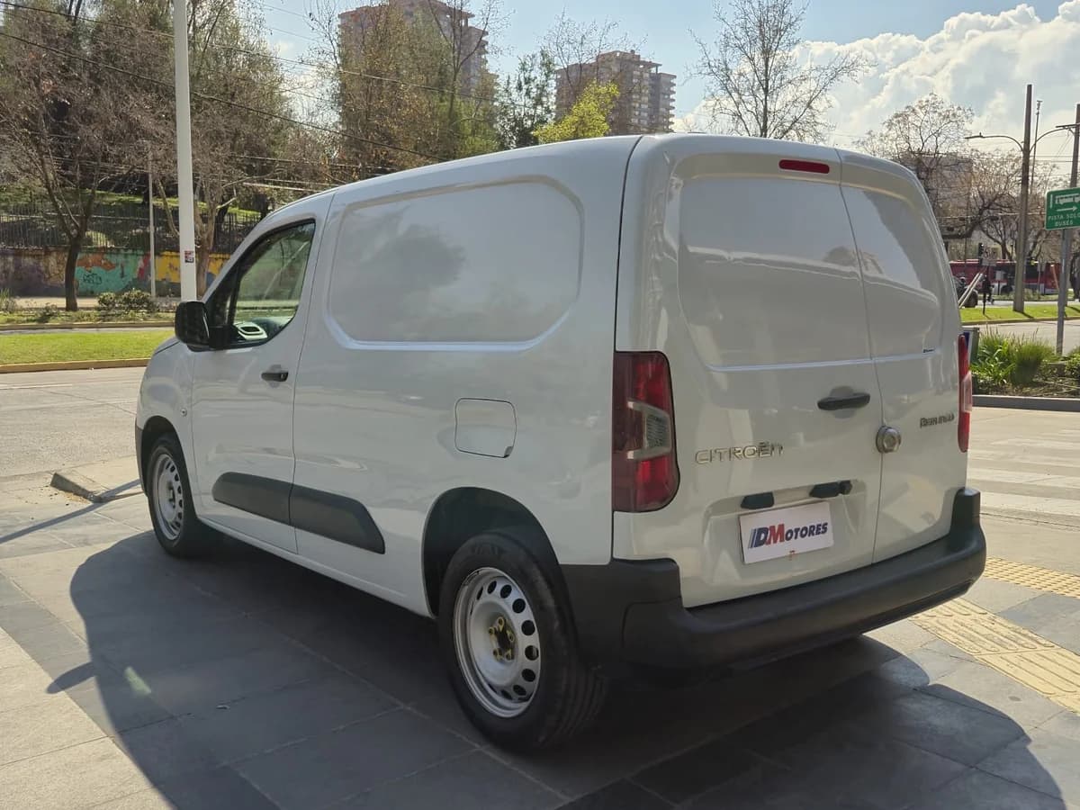 CITROËN BERLINGO 1.5 BLUEHDI 2025 - Imagen 3