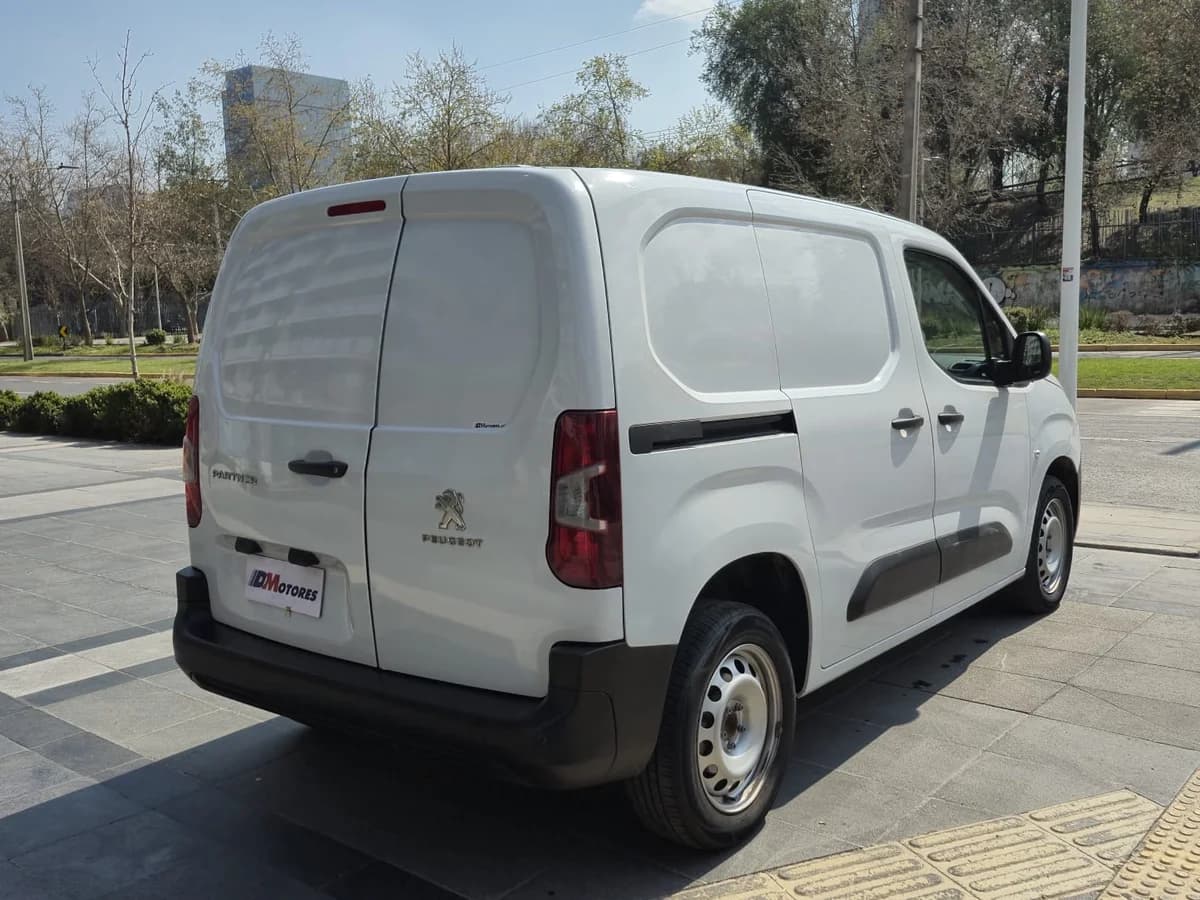 PEUGEOT Partner L1 BLUE HDI 100 1.5 2023 - Imagen 5