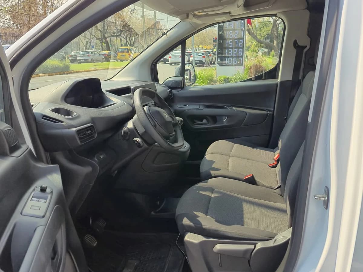 PEUGEOT Partner L1 BLUE HDI 100 1.5 2023 - Imagen 9