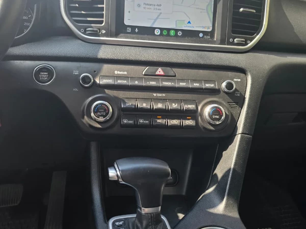 KIA Sportage 2.0 LX 2WD SPECIAL PACK 6AT 5P. 2021 - Imagen 17