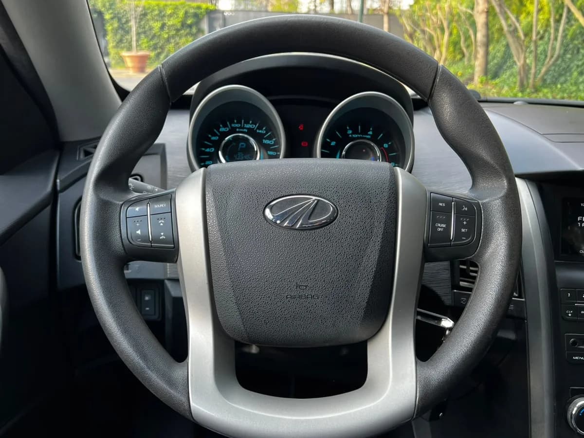 MAHINDRA XUV 500 2.2L BENCINA 4X2 AUT AÑO 2019 - Imagen 15