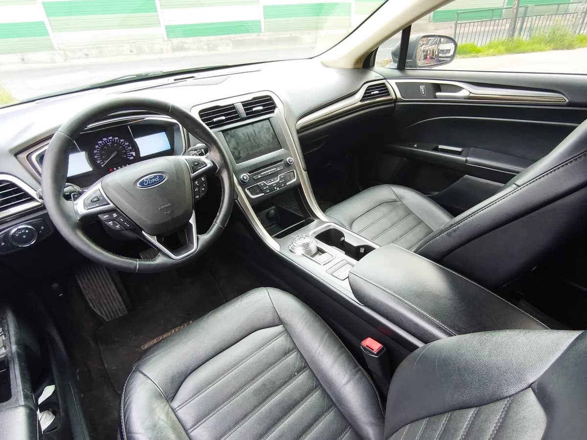 FORD FUSION 2.0 ECOBOOST AUTOMATICA 2018 - Imagen 4