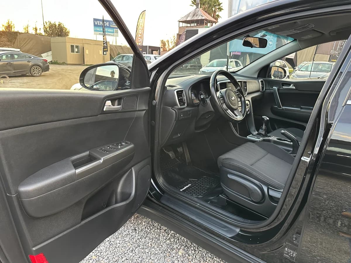KIA Sportage LX 2WD MT 6MT 2.0 2021 - Imagen 13