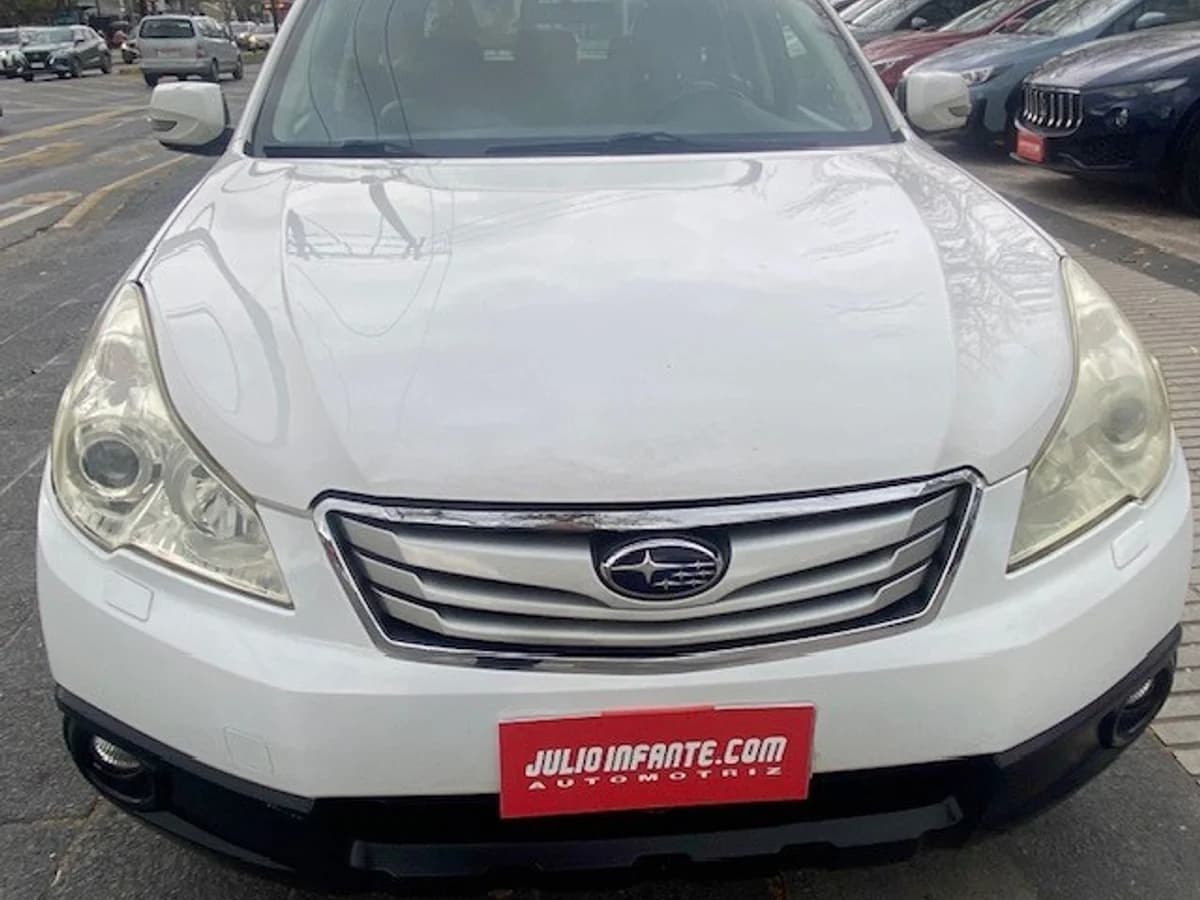 SUBARU OUTBACK 2.5 AWD 2010 - Imagen 5