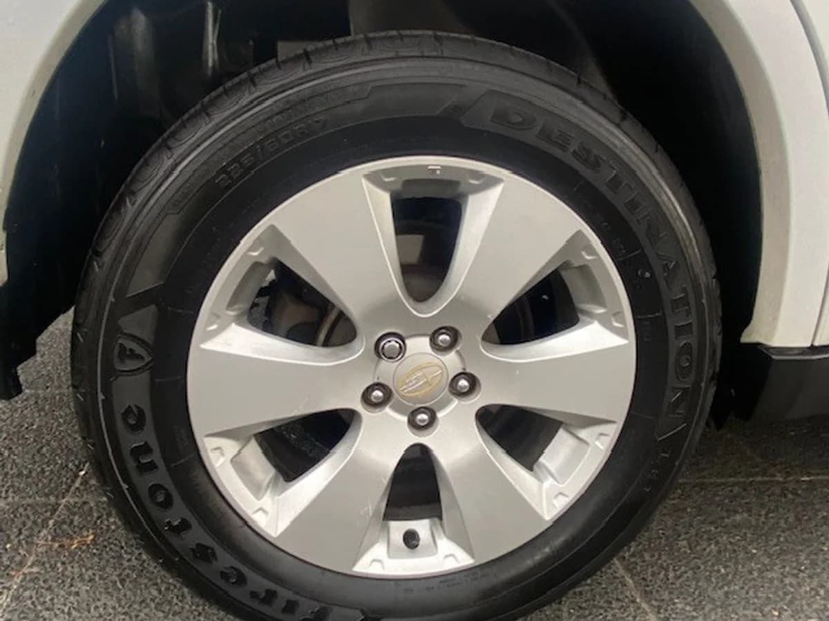 SUBARU OUTBACK 2.5 AWD 2010 - Imagen 10