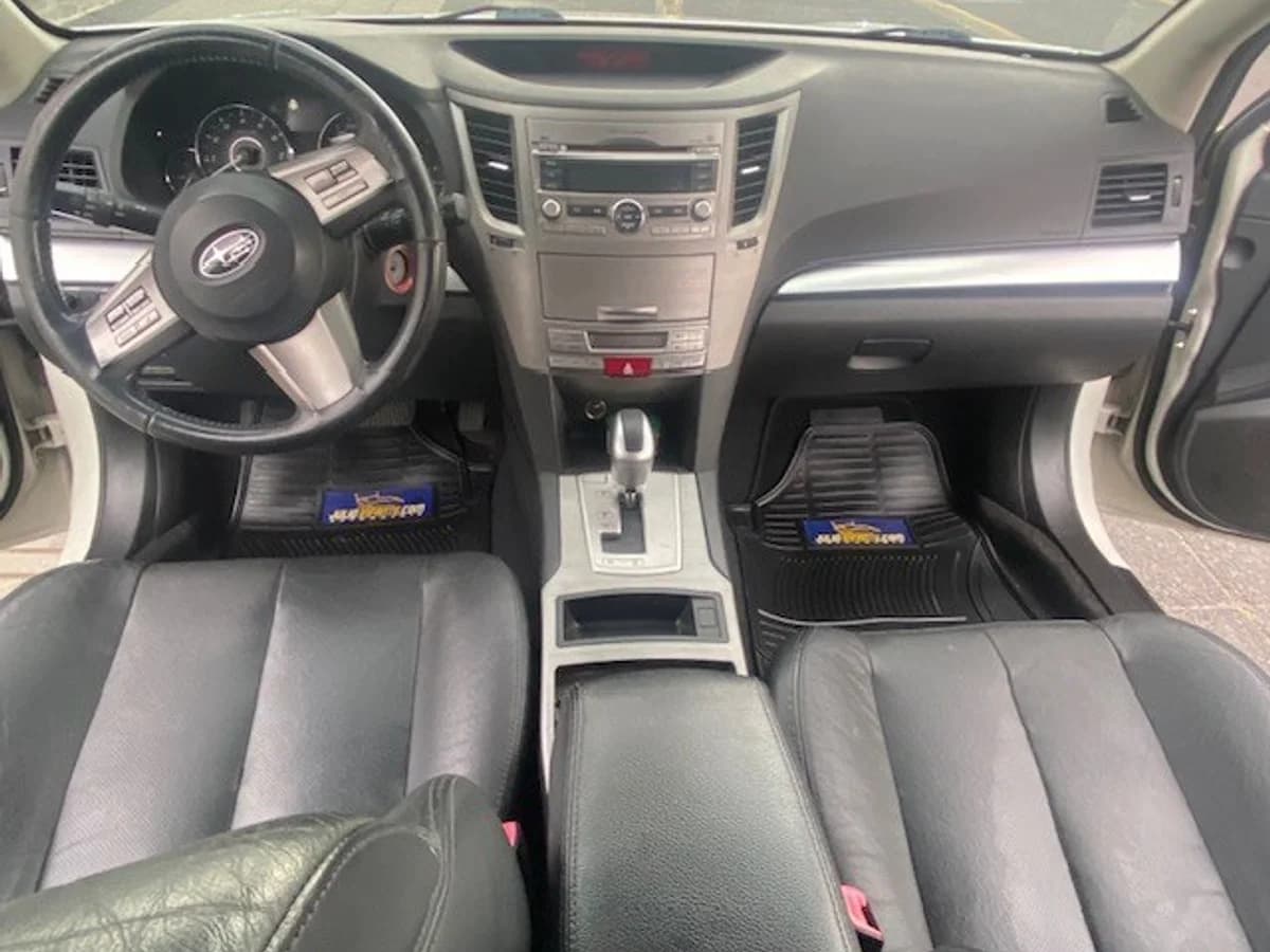 SUBARU OUTBACK 2.5 AWD 2010 - Imagen 19