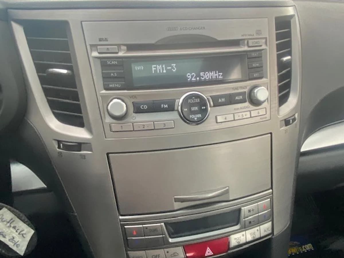 SUBARU OUTBACK 2.5 AWD 2010 - Imagen 26