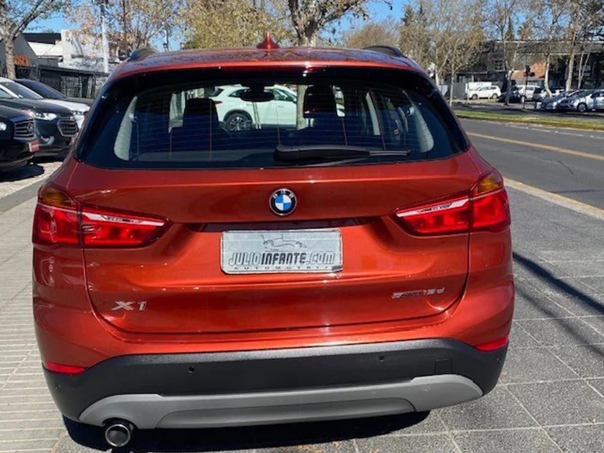 BMW X1 SDrive18D 2.0 AUT 2019 - Imagen 6