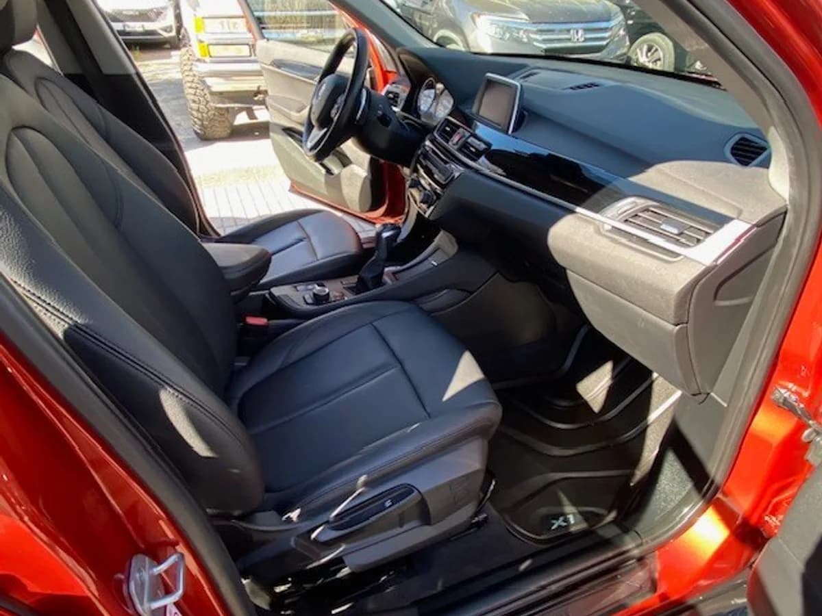 BMW X1 SDrive18D 2.0 AUT 2019 - Imagen 12
