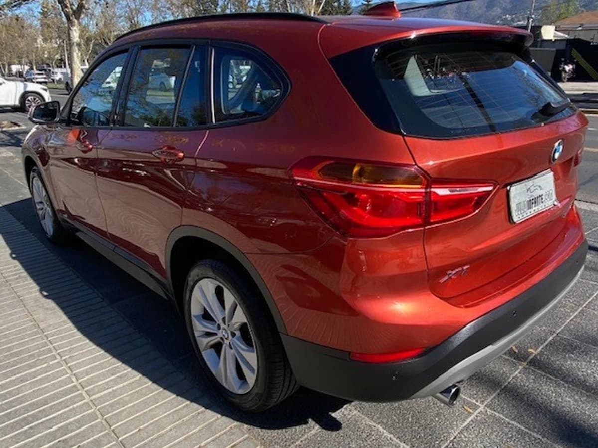 BMW X1 SDrive18D 2.0 AUT 2019 - Imagen 4