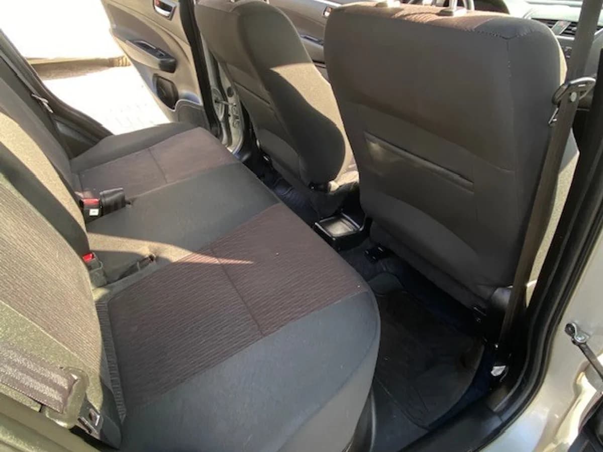 SUZUKI SWIFT GL 1.2 Aire 2018 - Imagen 20