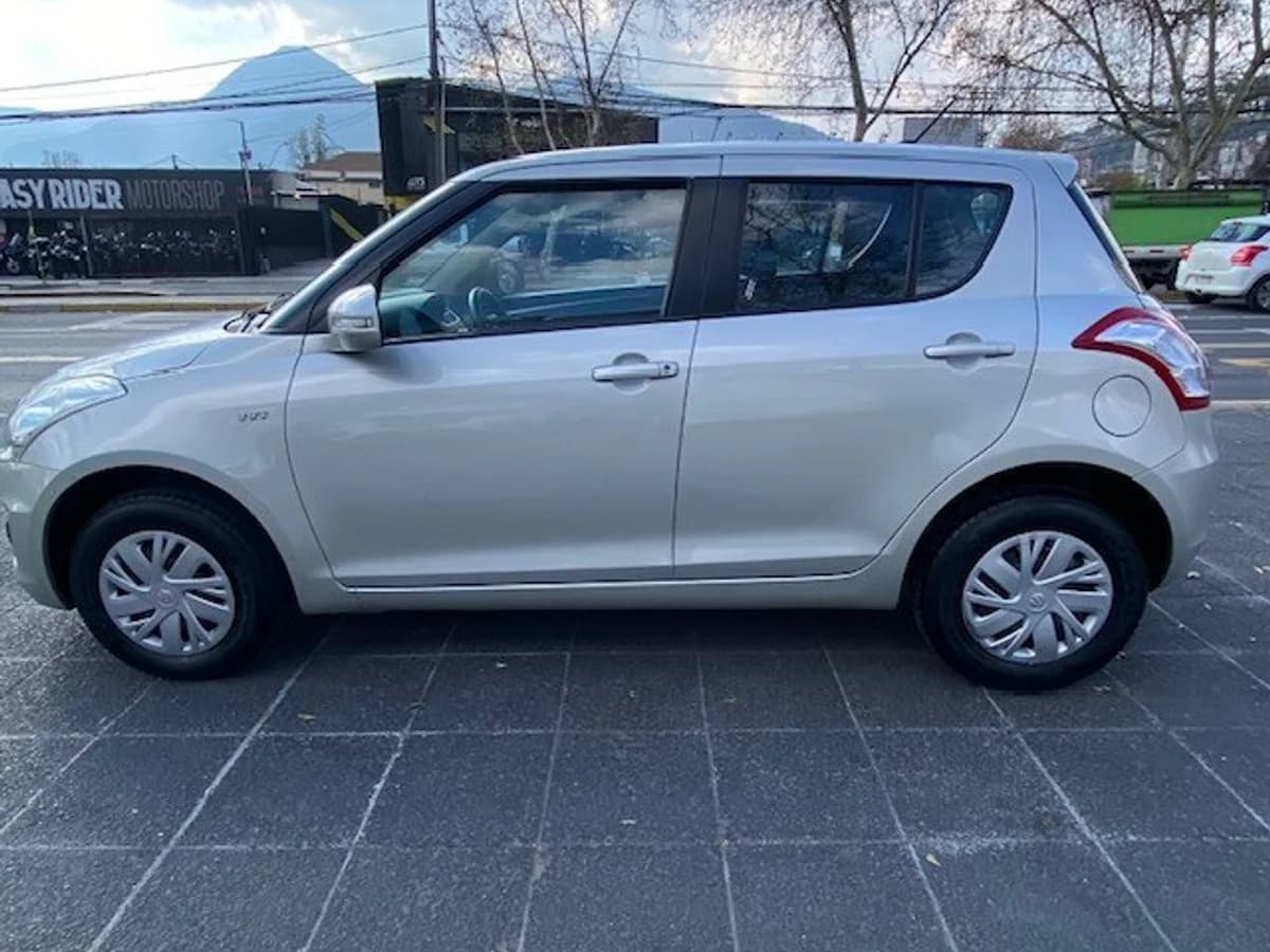 SUZUKI SWIFT GL 1.2 Aire 2018 - Imagen 8