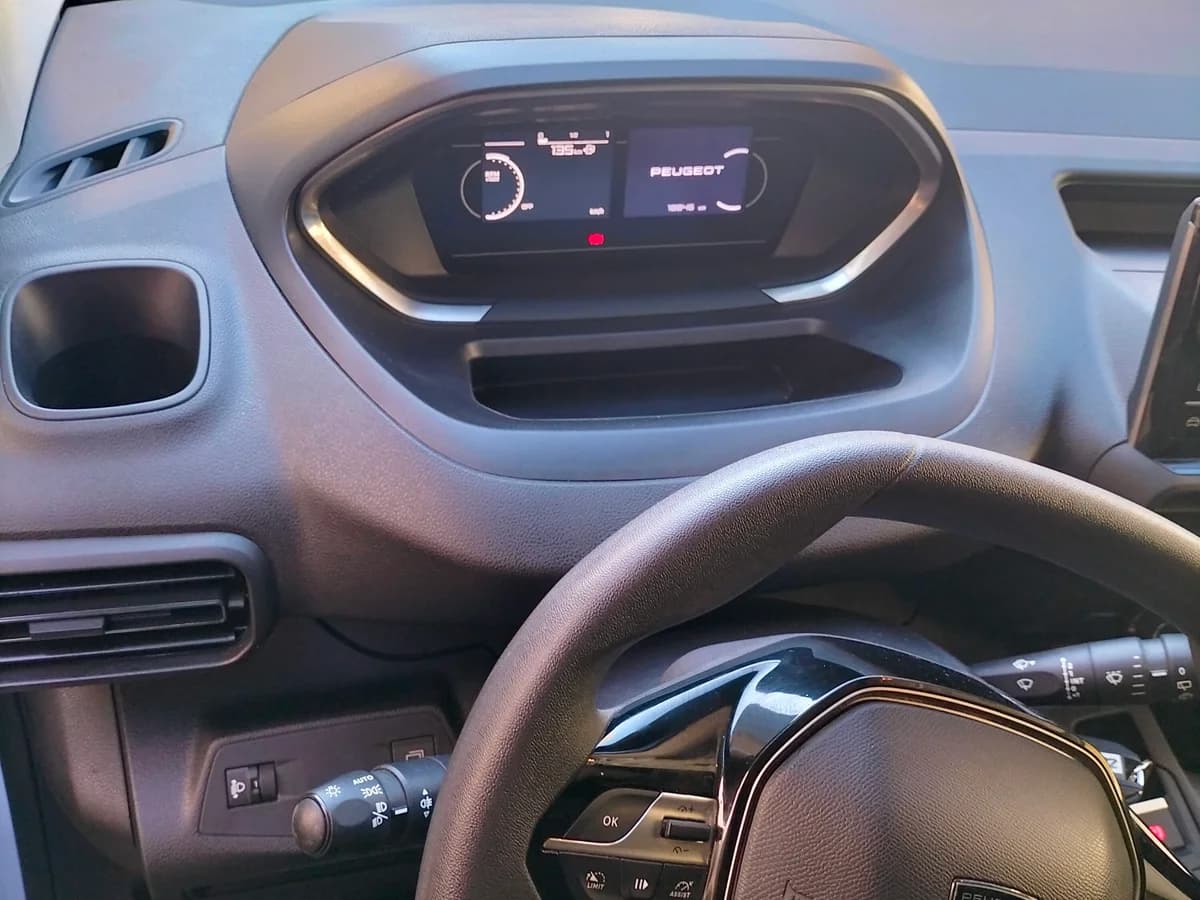 PEUGEOT Partner L1 BLUE HDI 100 1.5 2025 - Imagen 6