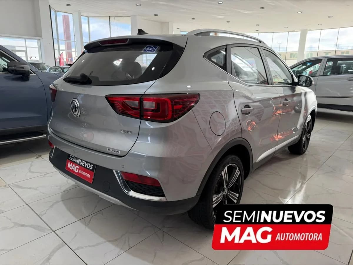 MG Zs 1.5 2025 CON EQUIPO A GAS - Imagen 3