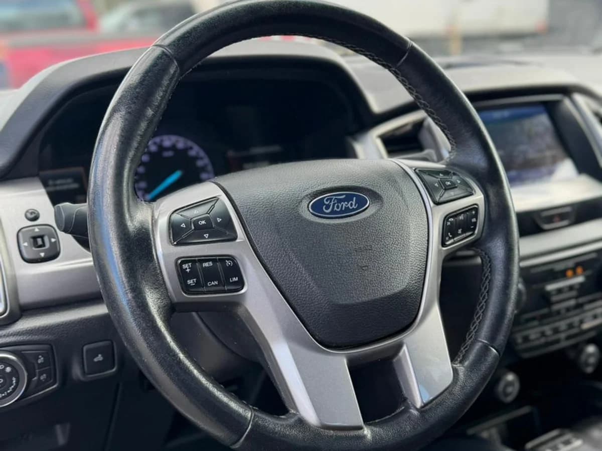 FORD Ranger 3.2 XLT 4X4 DIESEL DOB. CAB. AT 4P 2023 - Imagen 13