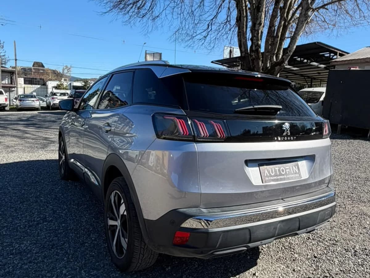 PEUGEOT 3008 1.6 ALLURE PACK THP 165 EAT6 2024 - Imagen 18